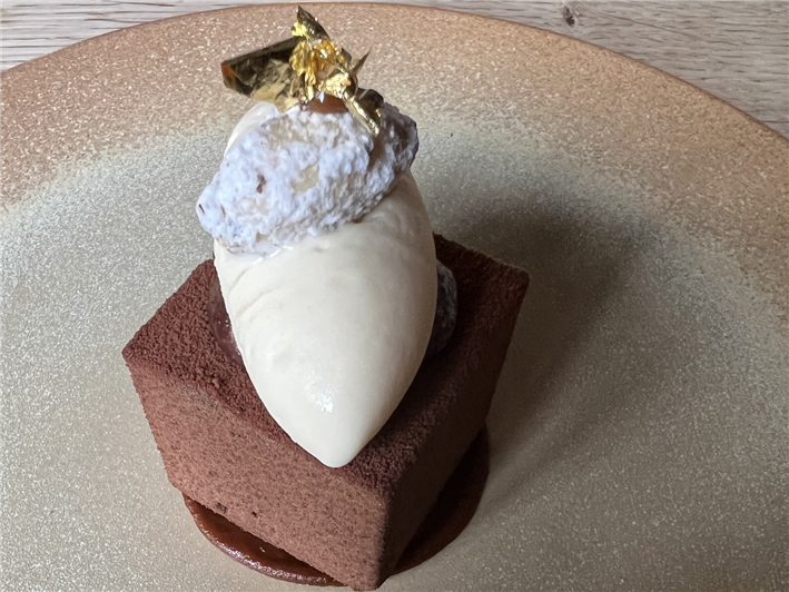 chocolate dessert